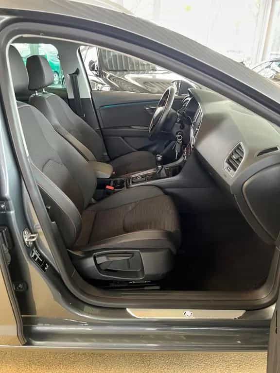 Seat Leon ST 1.8 FR *1.HAND*AMBIENTE-BELEUCHTUNG* 05/2018-photo-23