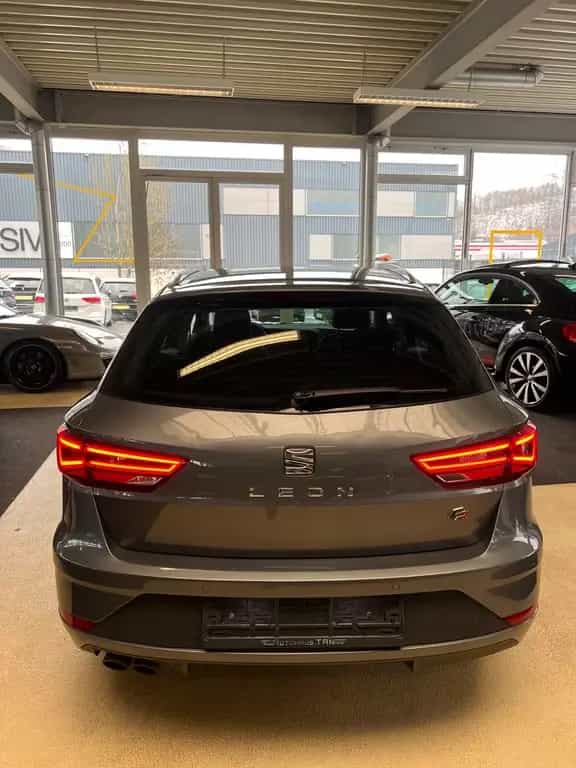 Seat Leon ST 1.8 FR *1.HAND*AMBIENTE-BELEUCHTUNG* 05/2018-photo-5