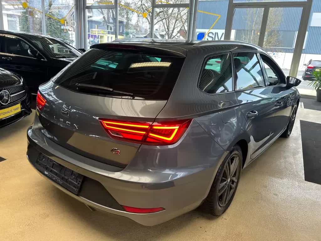 Seat Leon ST 1.8 FR *1.HAND*AMBIENTE-BELEUCHTUNG* 05/2018-photo-6