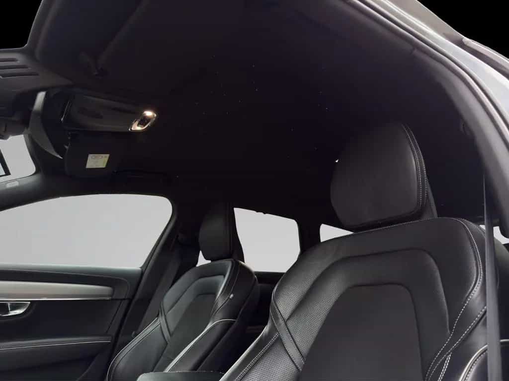 Volvo V90 2.0 T R-Design LED~CarPlay~Standhzng~Kamera 10/2019-photo-16