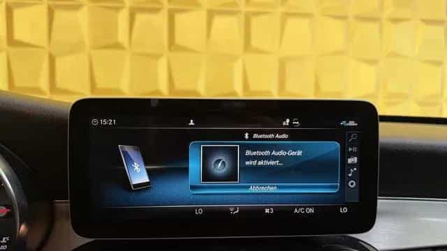Mercedes-Benz C-Class 300 *TEMPO*SHZ*NAVI*HEAD UP*SCHALTWIPPEN*CAM* 10/2018-photo-25