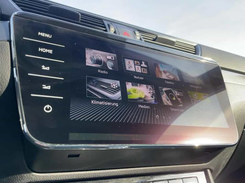 Skoda Superb Combi Style APP+DAB+AHK+VIRT+ACC+LED+NAVI 10/2022-photo-14