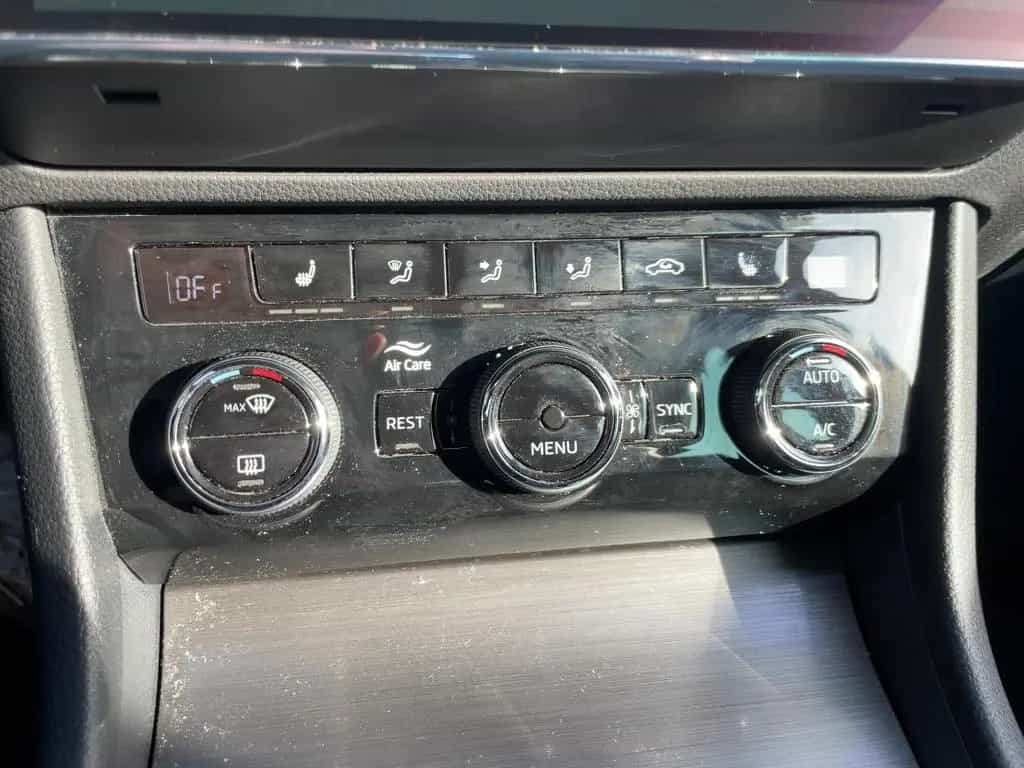 Skoda Superb Combi Style APP+DAB+AHK+VIRT+ACC+LED+NAVI 10/2022-photo-18