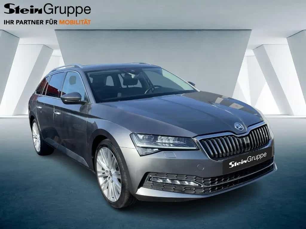 Skoda Superb Combi Style APP+DAB+AHK+VIRT+ACC+LED+NAVI 10/2022-photo-3