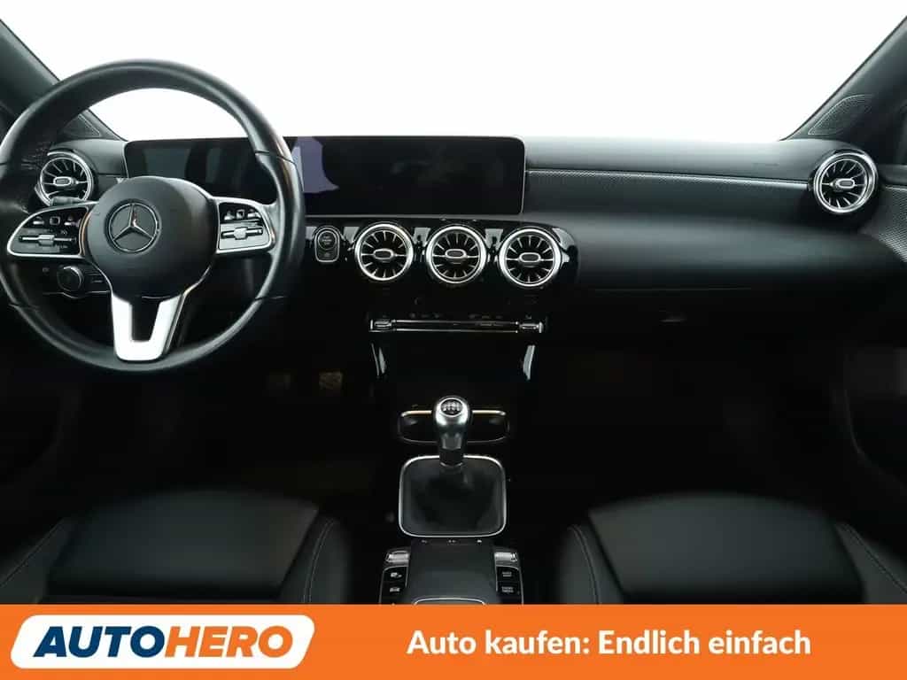 Mercedes-Benz A 180 A 180 Edition 19 Progressive*NAVI*TEMPO 12/2019-photo-11