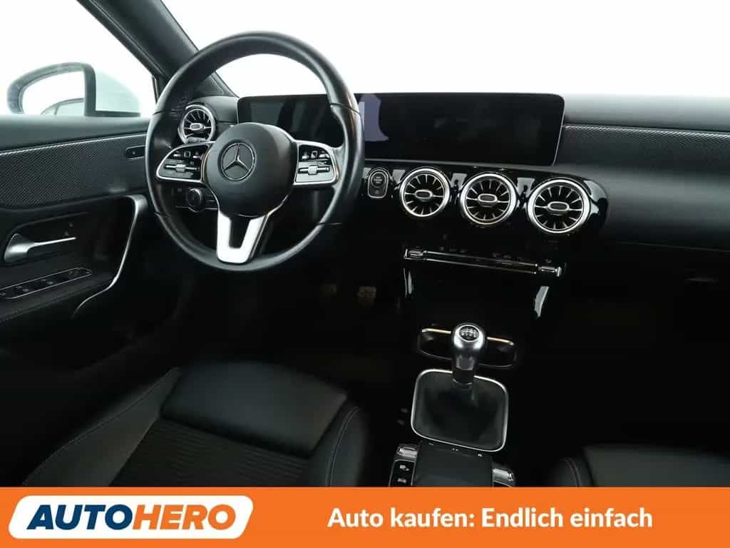 Mercedes-Benz A 180 A 180 Edition 19 Progressive*NAVI*TEMPO 12/2019-photo-12