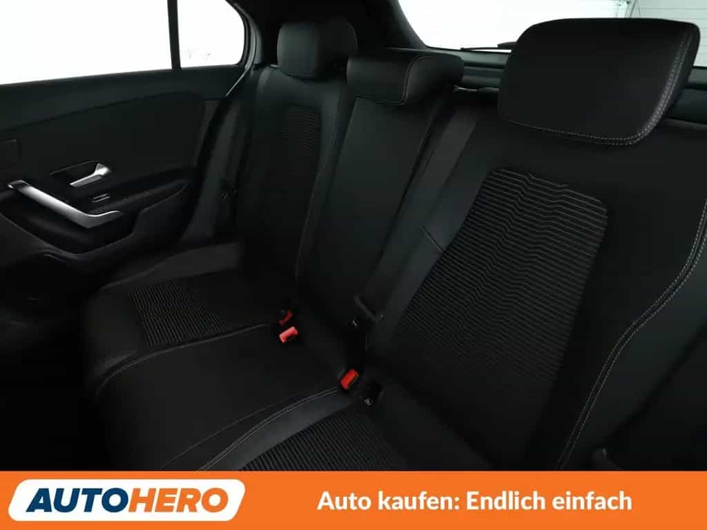 Mercedes-Benz A 180 A 180 Edition 19 Progressive*NAVI*TEMPO 12/2019-photo-13