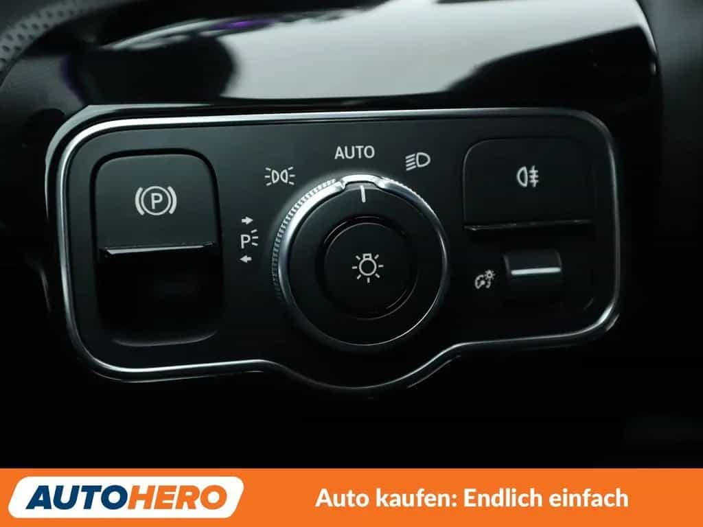 Mercedes-Benz A 180 A 180 Edition 19 Progressive*NAVI*TEMPO 12/2019-photo-25