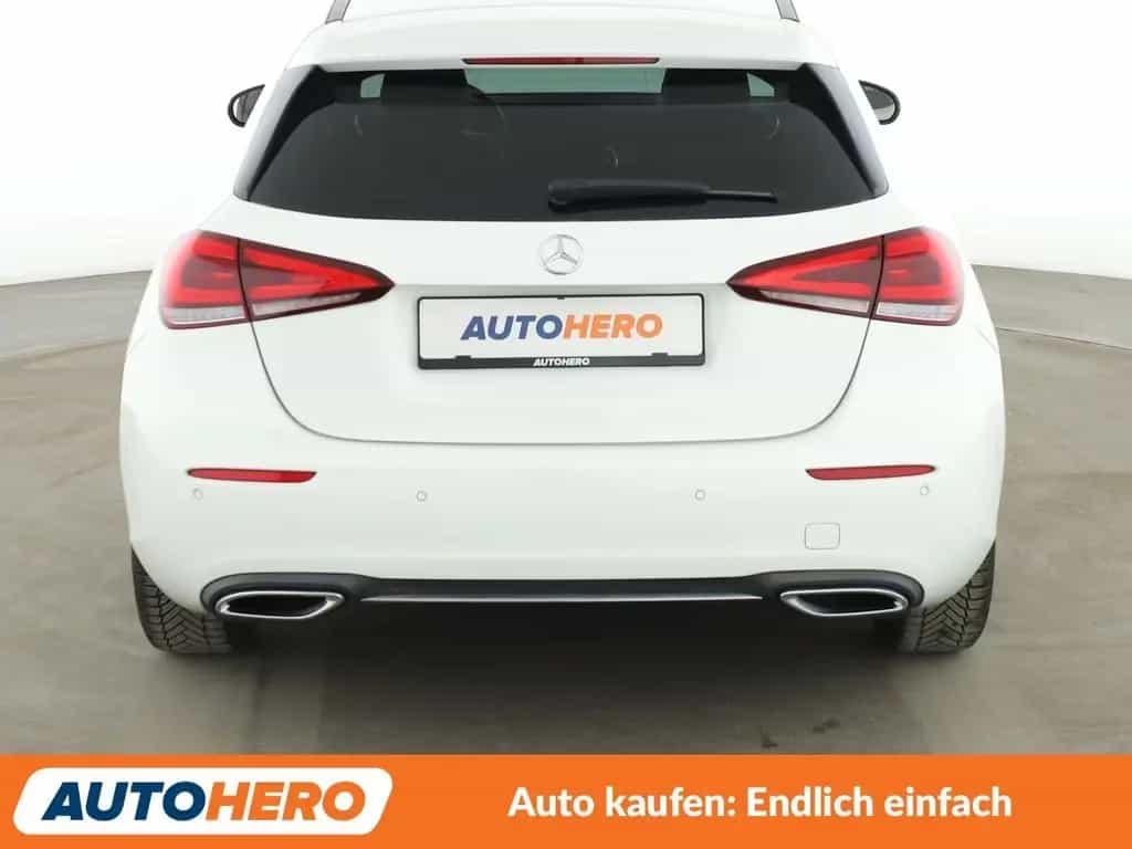 Mercedes-Benz A 180 A 180 Edition 19 Progressive*NAVI*TEMPO 12/2019-photo-4