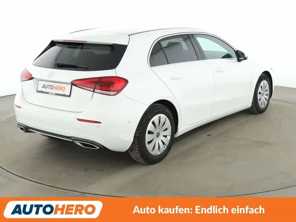 Mercedes-Benz A 180 A 180 Edition 19 Progressive*NAVI*TEMPO 12/2019-photo-5