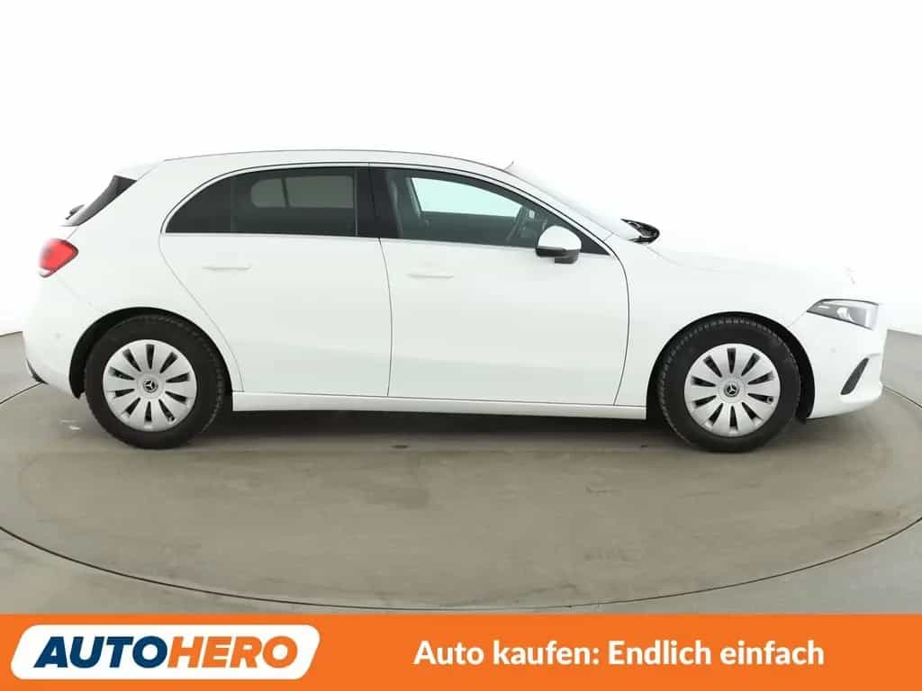 Mercedes-Benz A 180 A 180 Edition 19 Progressive*NAVI*TEMPO 12/2019-photo-6