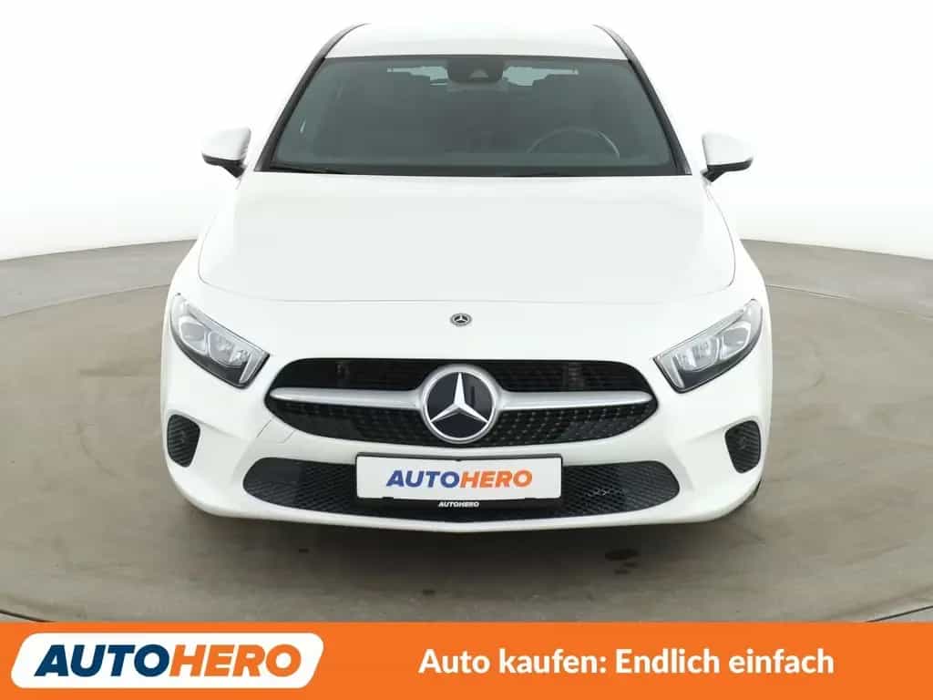 Mercedes-Benz A 180 A 180 Edition 19 Progressive*NAVI*TEMPO 12/2019-photo-8