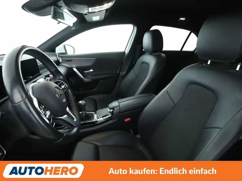 Mercedes-Benz A 180 A 180 Edition 19 Progressive*NAVI*TEMPO 12/2019-photo-9