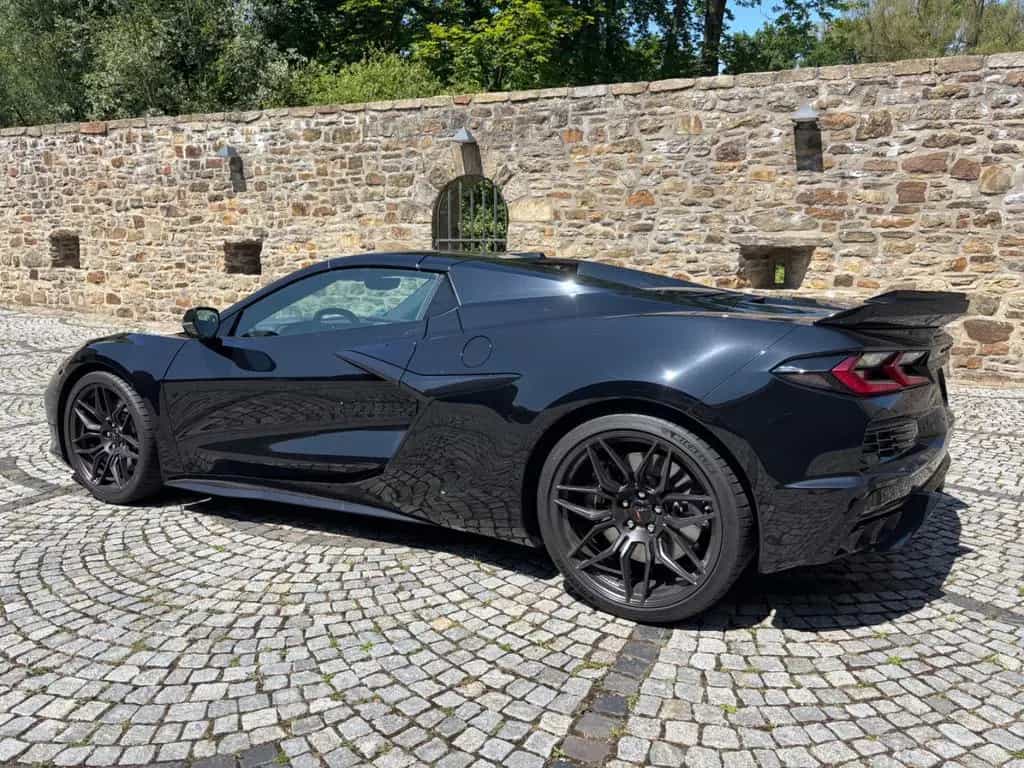 Corvette Z06 10/2024-photo-2