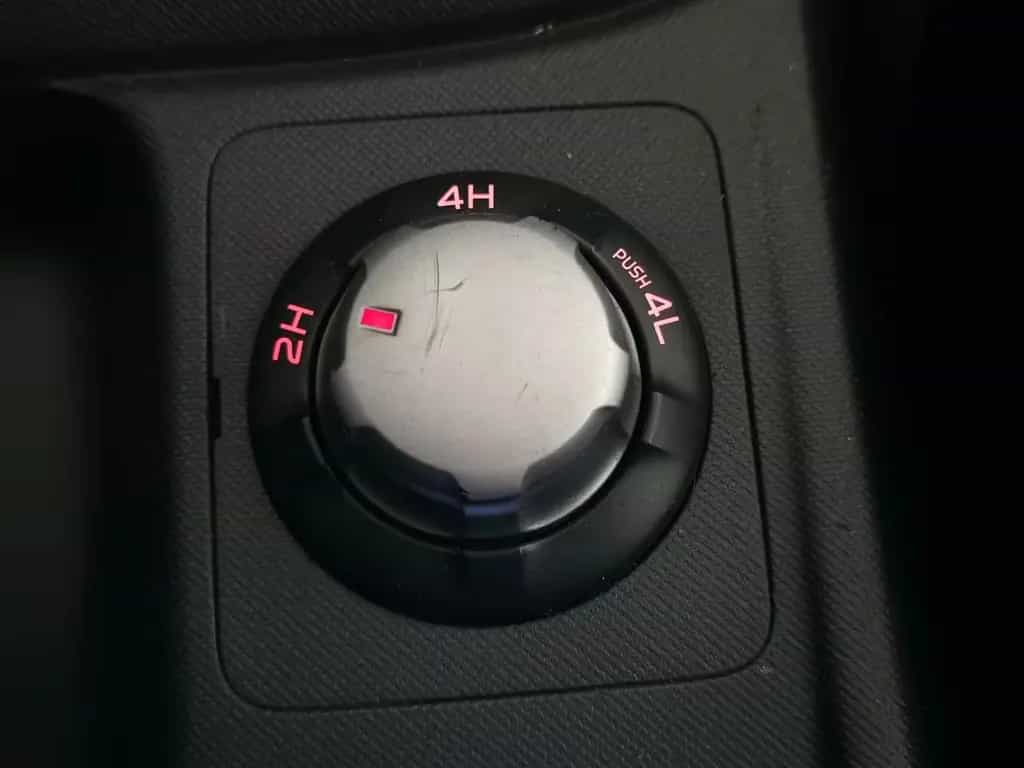 Isuzu D-Max 2.5 4WD 3 Seiten Kipper 3,5T AHK 05/2015-photo-15