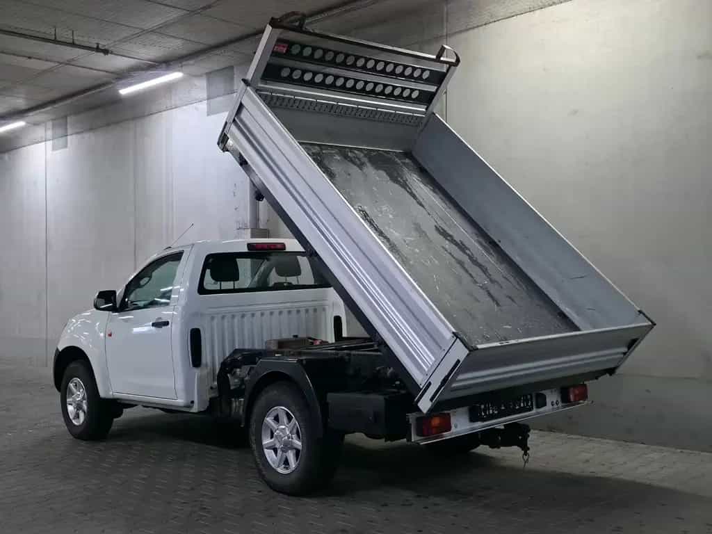 Isuzu D-Max 2.5 4WD 3 Seiten Kipper 3,5T AHK 05/2015-photo-2