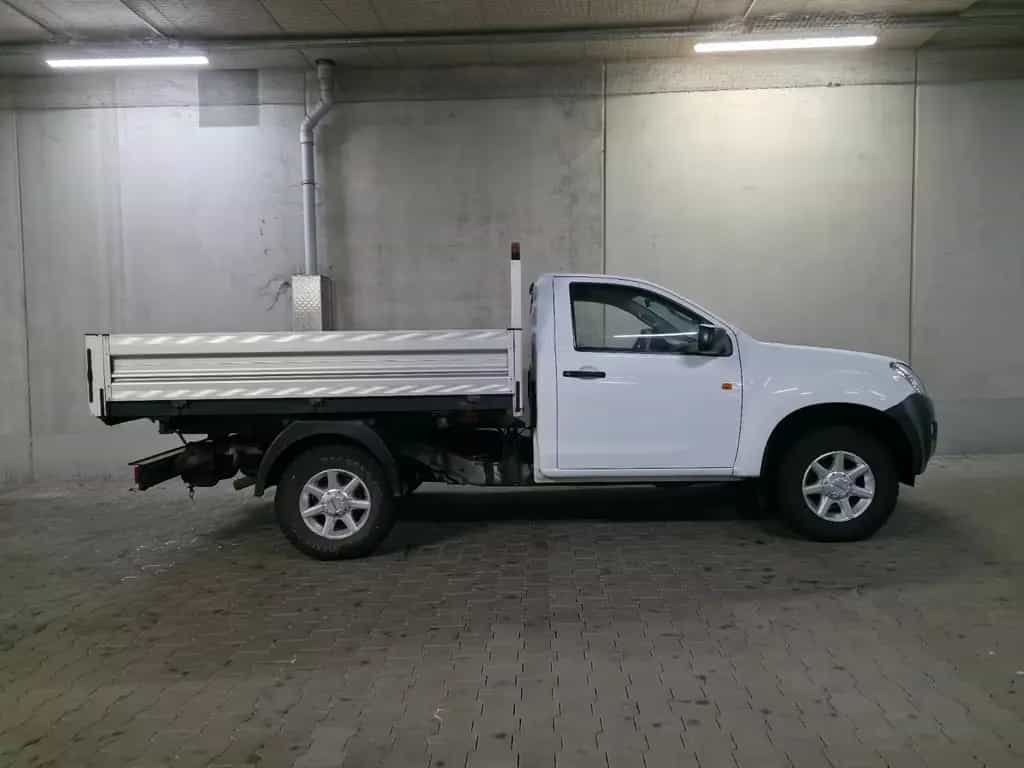 Isuzu D-Max 2.5 4WD 3 Seiten Kipper 3,5T AHK 05/2015-photo-7