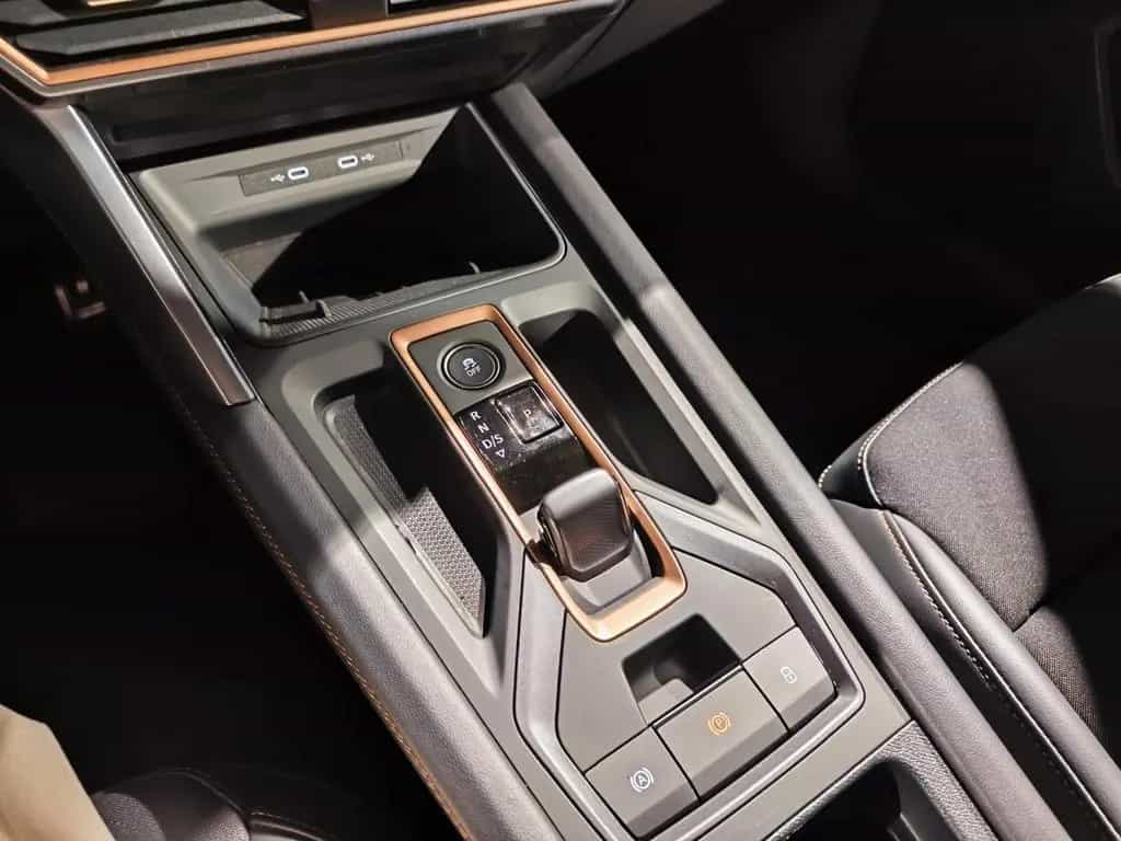 Cupra Formentor 1.5 eTSI DSG ab 239.- 990.- Anzahlung 05/2025-photo-13