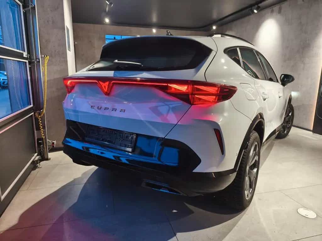 Cupra Formentor 1.5 eTSI DSG ab 239.- 990.- Anzahlung 05/2025-photo-4