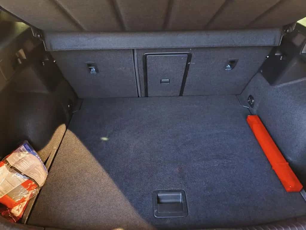 Cupra Formentor 1.5 eTSI DSG ab 239.- 990.- Anzahlung 05/2025-photo-5