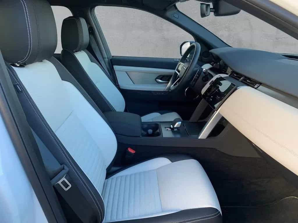 Land Rover Discovery Sport D200 DYNAMIC SE AWD MATRIX-LED 12/2024-photo-1