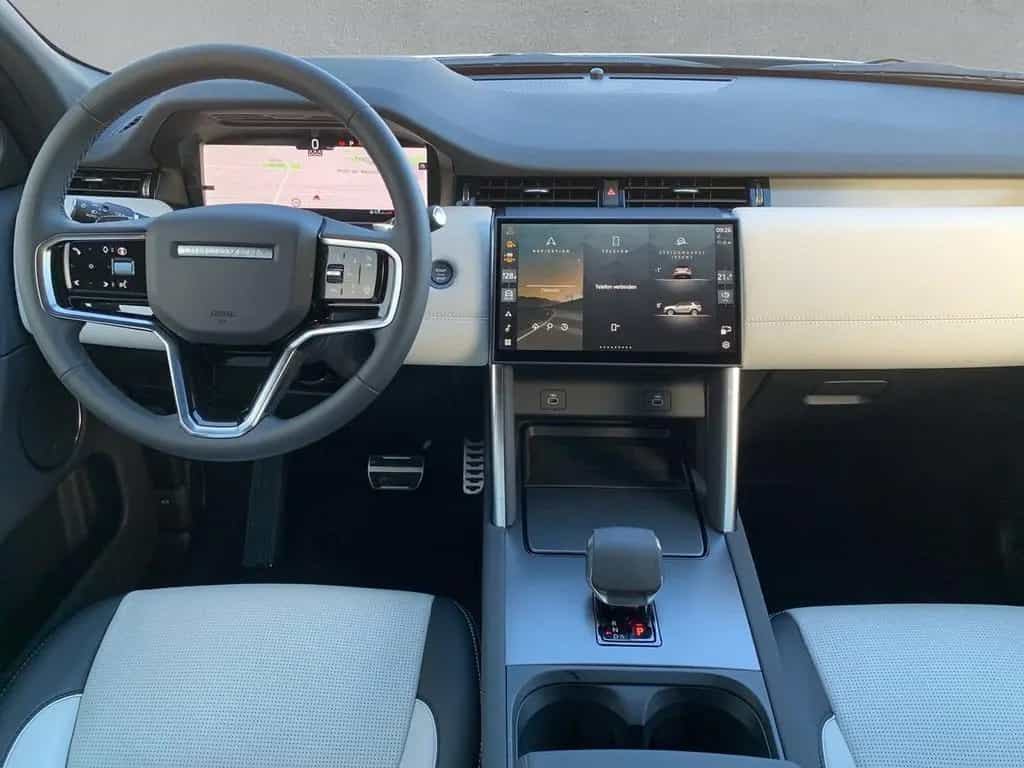 Land Rover Discovery Sport D200 DYNAMIC SE AWD MATRIX-LED 12/2024-photo-2
