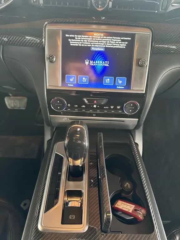 Maserati Quattroporte Kamera Glasdach Business-Paket 02/2014-photo-12