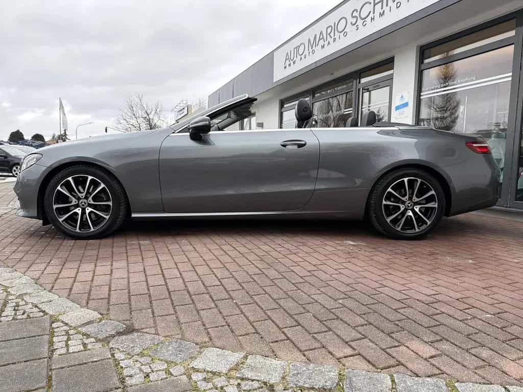 Mercedes-Benz E-Class 200 Cabrio Avantgarde Voll-Leder*Airscarf* 04/2018-photo-9