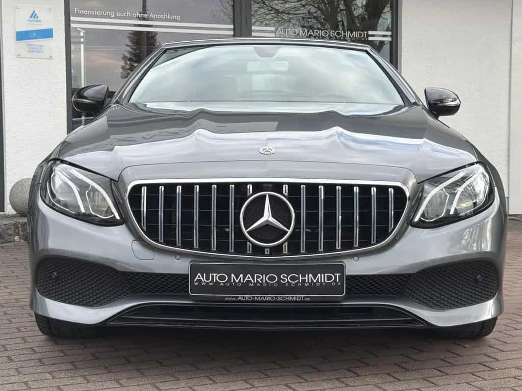 Mercedes-Benz E-Class 200 Cabrio Avantgarde Voll-Leder*Airscarf* 04/2018-photo-1