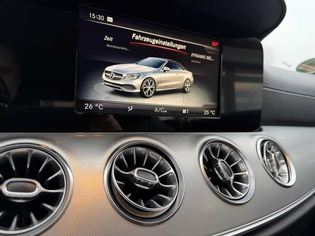 Mercedes-Benz E-Class 200 Cabrio Avantgarde Voll-Leder*Airscarf* 04/2018-photo-2