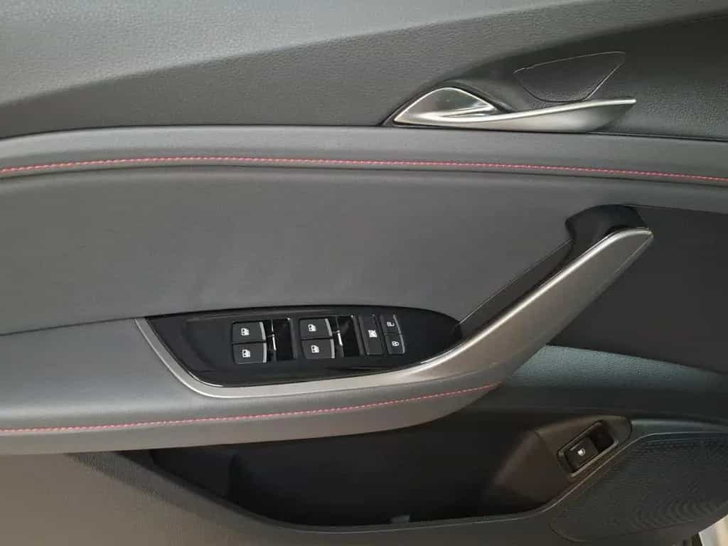 Maxus T60 MAX Luxury 2.0TT 4WD *Inkl. Anhängerkupplung null-photo-17