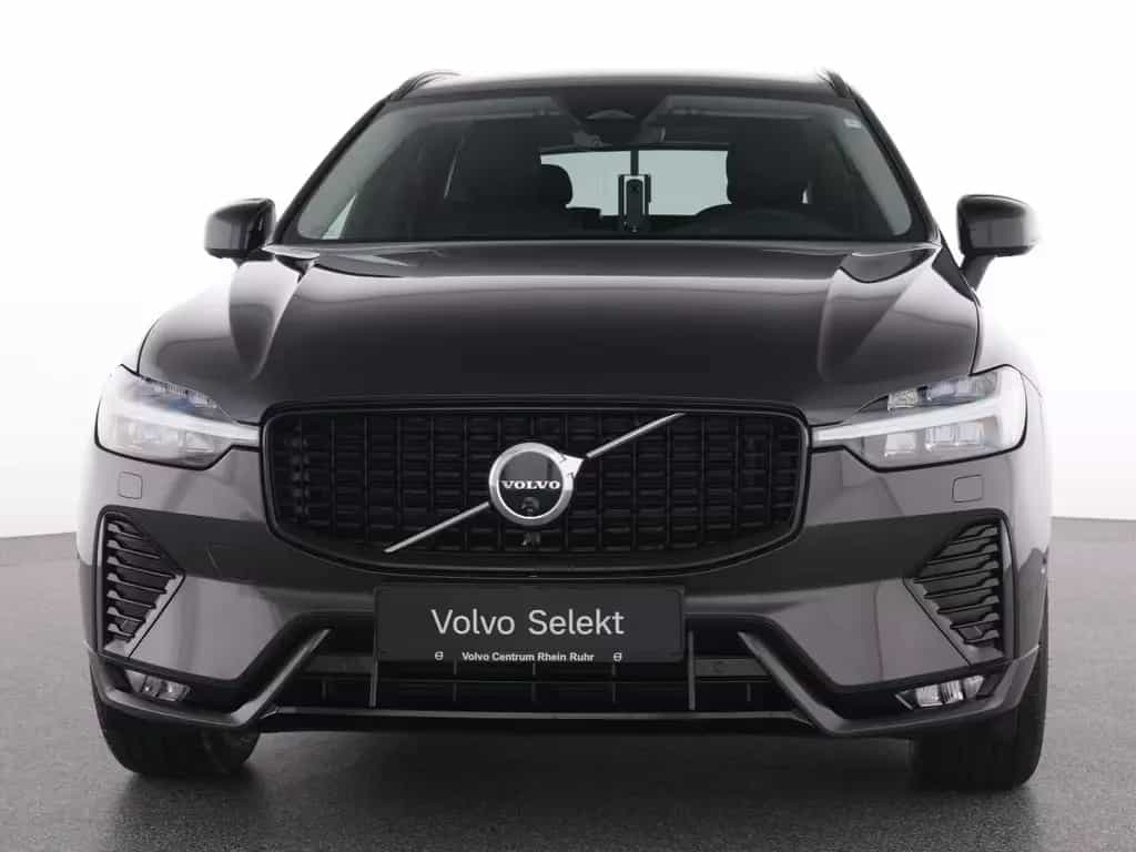 Volvo XC60 B5 AWD  Plus Dark+WINTERPAK+360°+ACC+BLIS 05/2025-photo-14