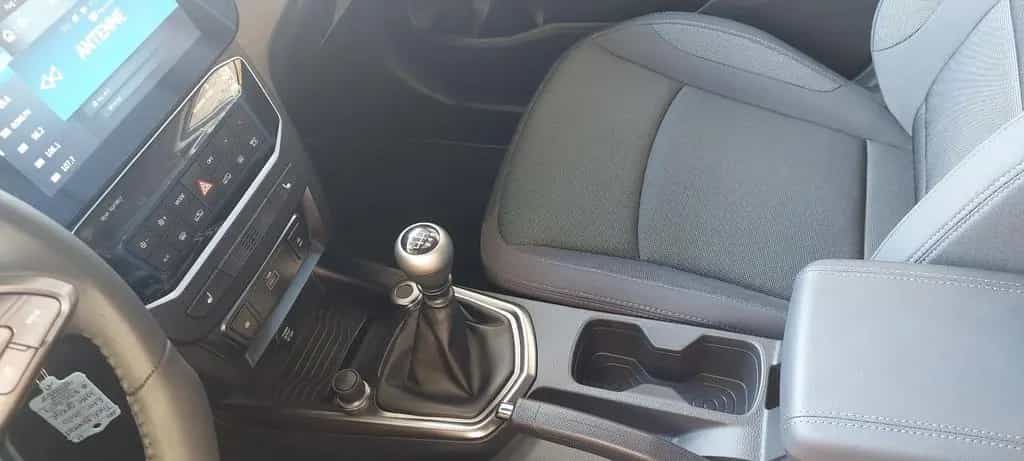 KGM Tivoli 1.5 T-GDI Nomad 6MT 2WD null-photo-9