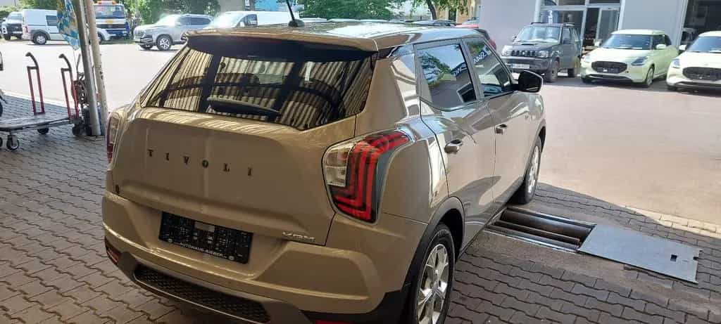 KGM Tivoli 1.5 T-GDI Nomad 6MT 2WD null-photo-1