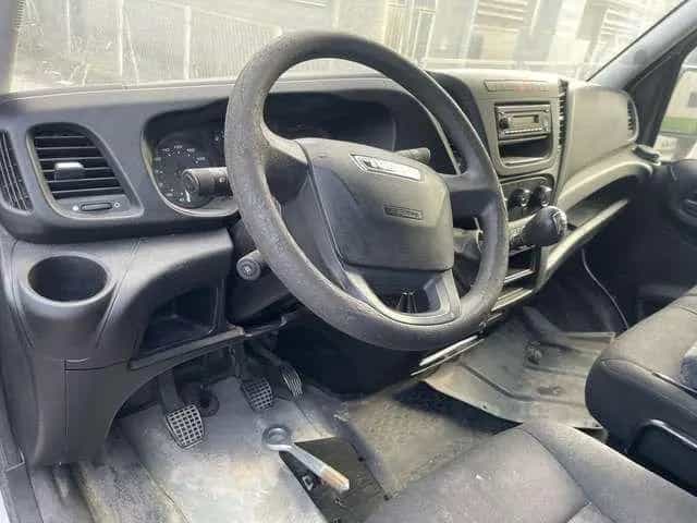 Iveco Daily 12/2016-photo-10