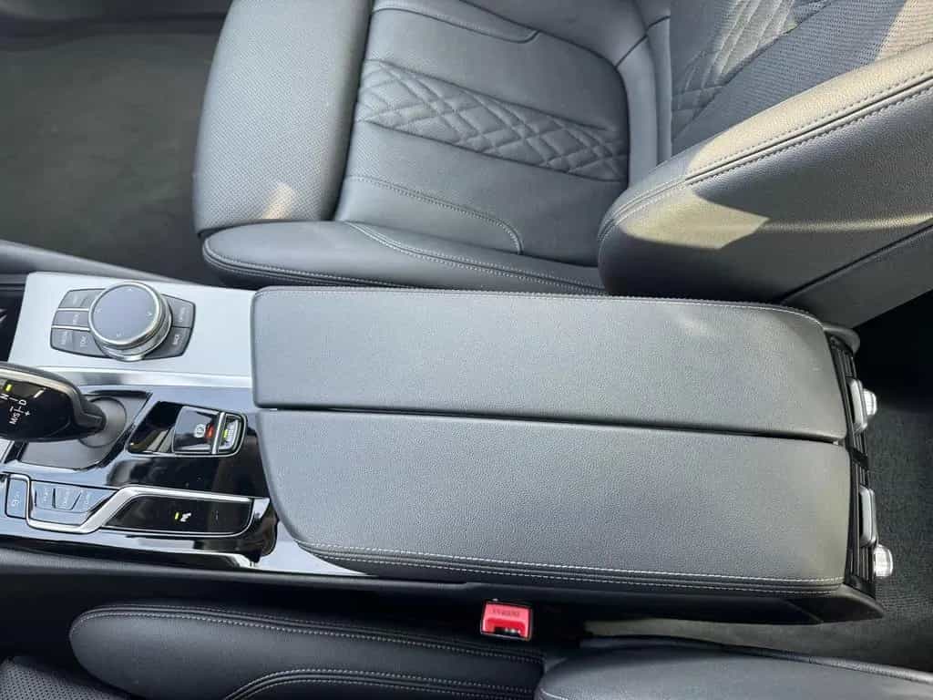 BMW 5 Series 520 5 Touring 520 d 10/2022-photo-19