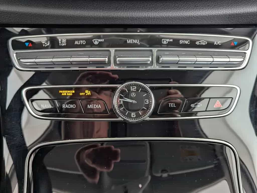 Mercedes-Benz E 200 Avantgarde (EURO 6d-TEMP) LED+NAVI+SHZ+ACC 07/2020-photo-17