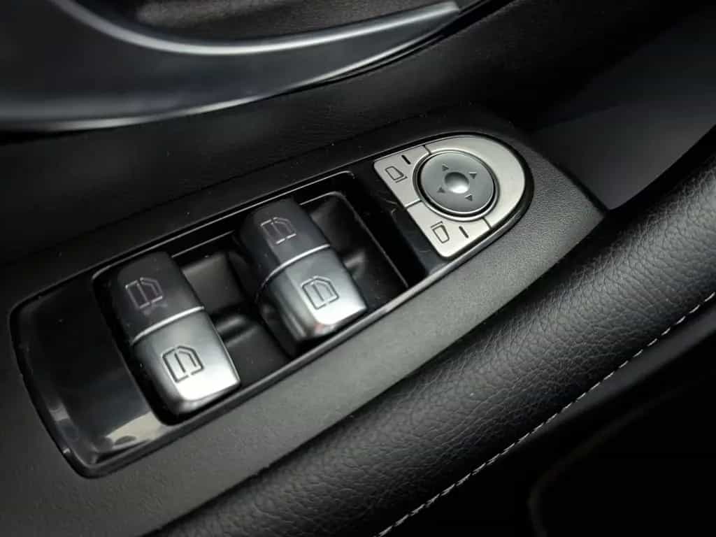 Mercedes-Benz E 200 Avantgarde (EURO 6d-TEMP) LED+NAVI+SHZ+ACC 07/2020-photo-22