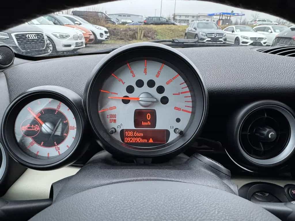 MINI Cooper S Cabrio H&K Xenon Navi Leder PDC 04/2013-photo-10