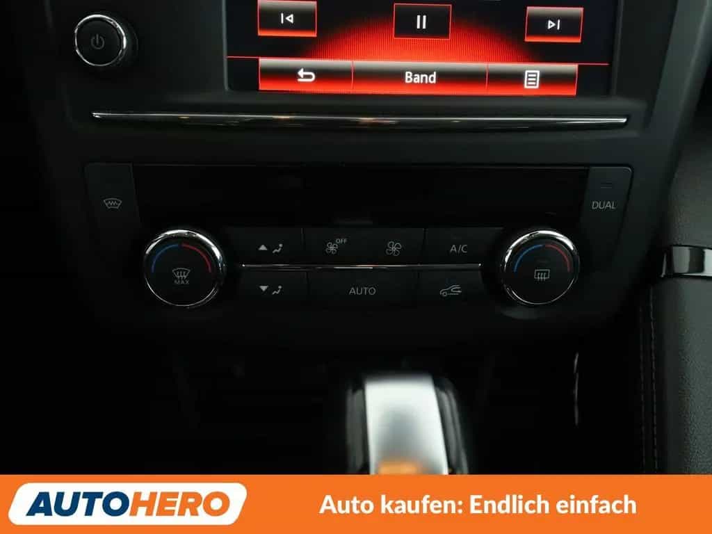 Renault Kadjar 1.5 dCi Energy Business Edition Aut.*NAVI 01/2018-photo-22