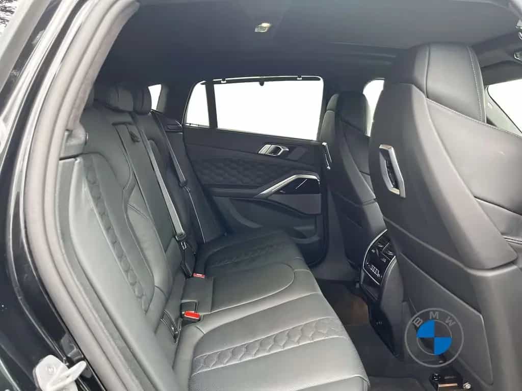 BMW X6 M Competition 21"/22" Pano AHK DA Prof. HUD 05/2025-photo-17