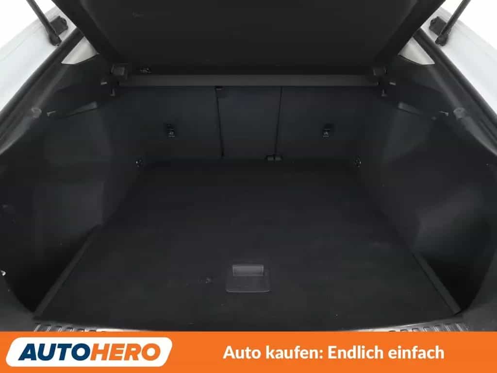 Audi Q3 Sportback 35 TFSI ACT S line*NAVI*TEMPO*PDC* 02/2021-photo-17