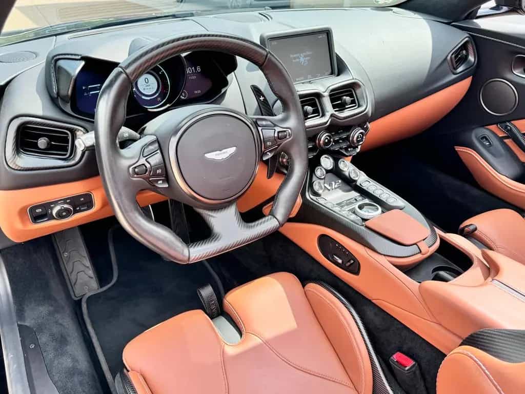 Aston Martin V12 Vantage /Q -Options/ 118 of 249 limited 04/2023-photo-9