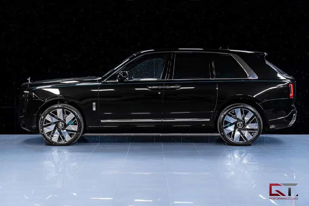 Rolls-Royce Cullinan Series II PD2026 4-Seats 23" Stars null-photo-9