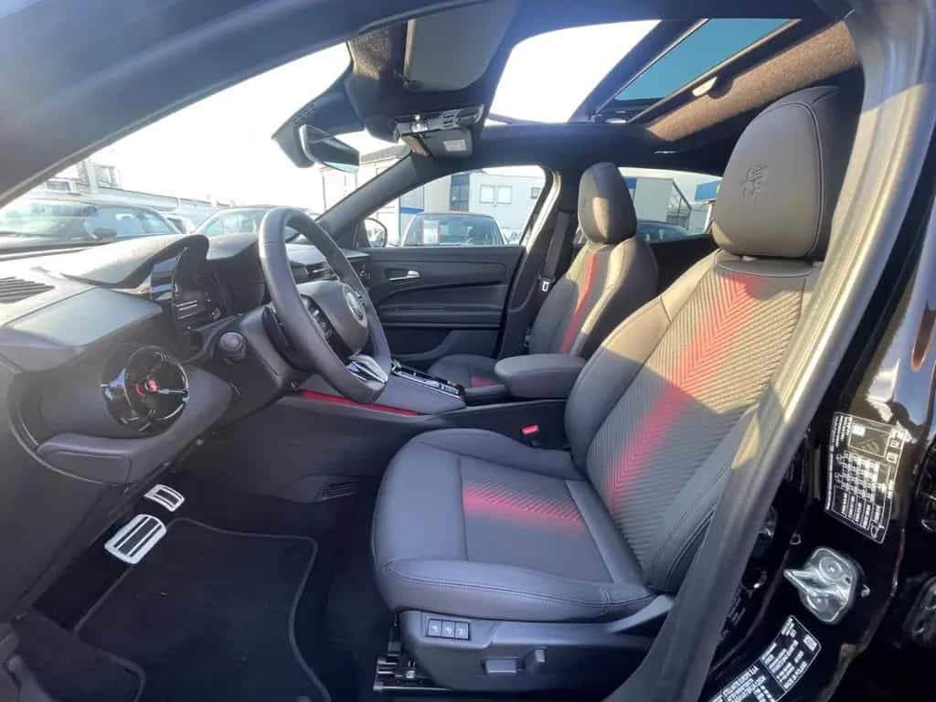 Alfa Romeo Junior Ibrida SPECIALE+SCHIEBEDACH+NAVI+ELSITZE+ 11/2025-photo-11