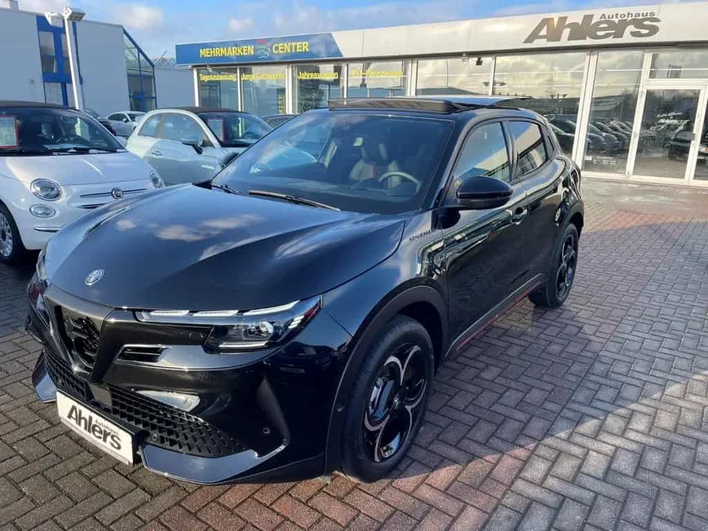 Alfa Romeo Junior Ibrida SPECIALE+SCHIEBEDACH+NAVI+ELSITZE+ 11/2025-photo-2