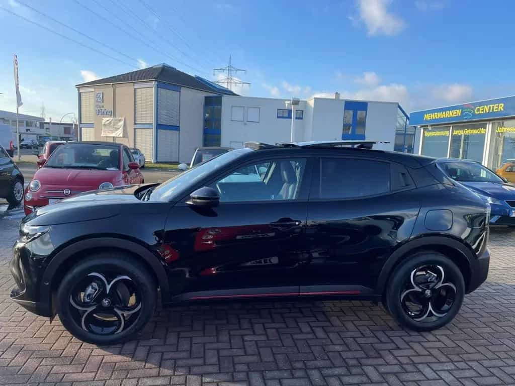 Alfa Romeo Junior Ibrida SPECIALE+SCHIEBEDACH+NAVI+ELSITZE+ 11/2025-photo-3