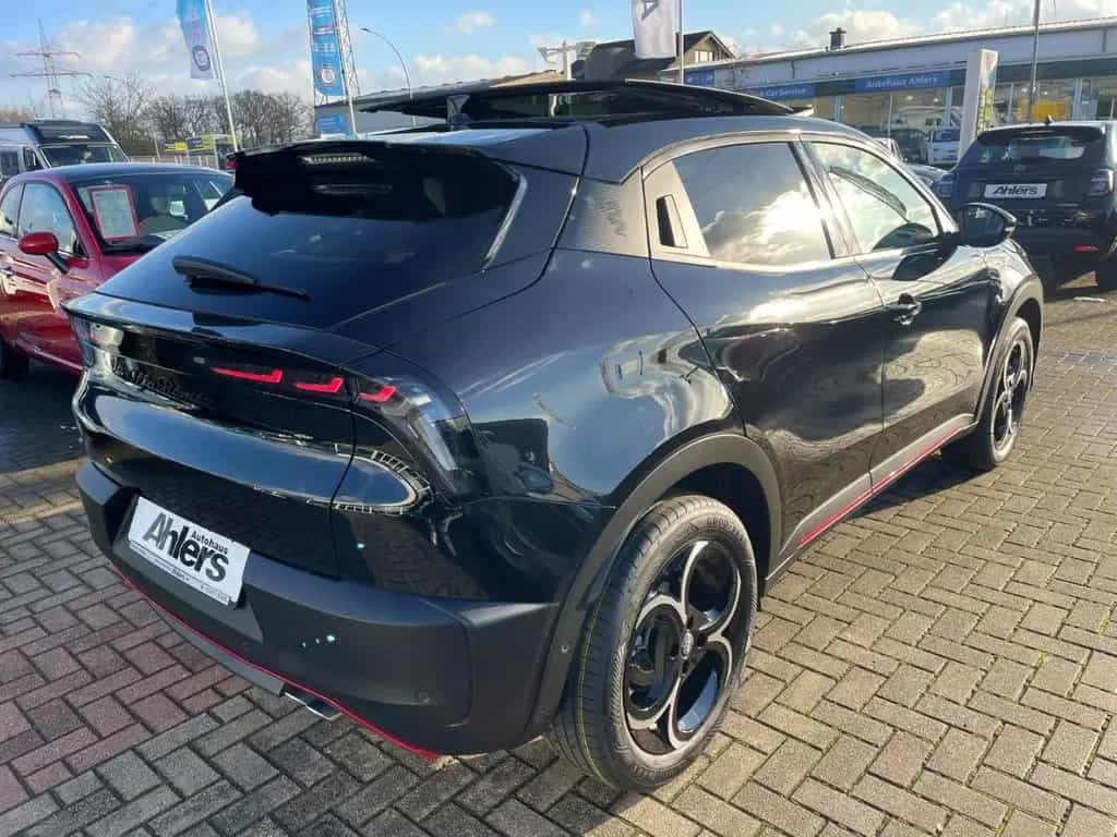 Alfa Romeo Junior Ibrida SPECIALE+SCHIEBEDACH+NAVI+ELSITZE+ 11/2025-photo-8