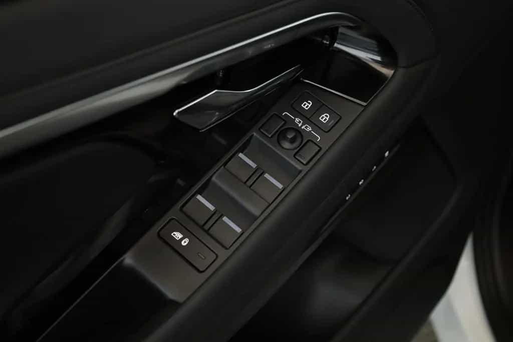 Land Rover Range Rover Rover Evoque D200 AWD R-Dynamic SE Pano 20 10/2023-photo-11