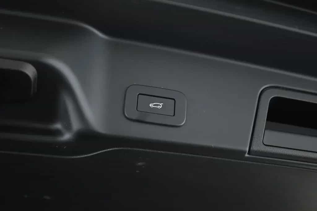 Land Rover Range Rover Rover Evoque D200 AWD R-Dynamic SE Pano 20 10/2023-photo-22